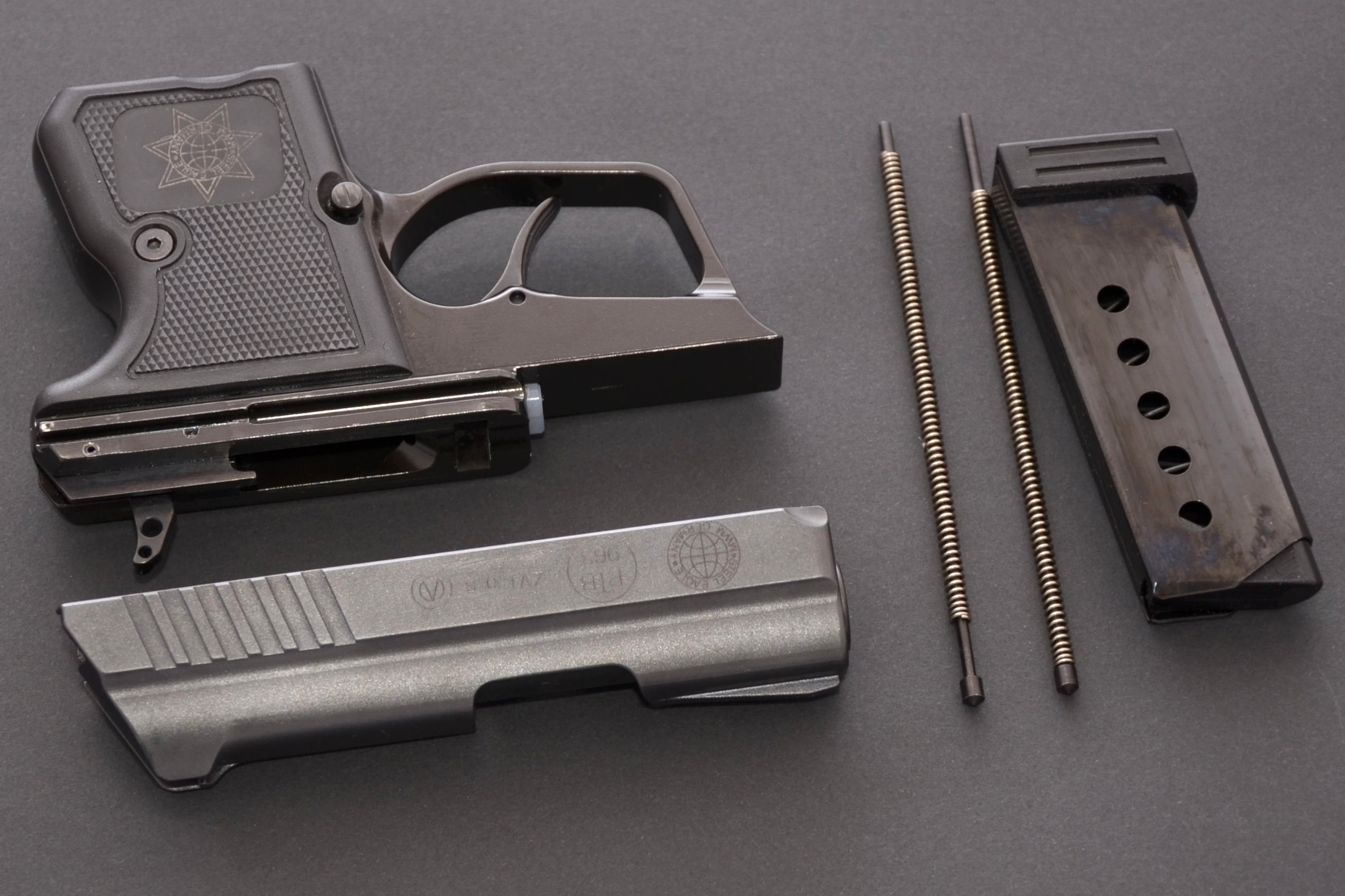 STEEL EAGLE CNC Pistol 9mm PAK Blank Firing Gun PTB-1089